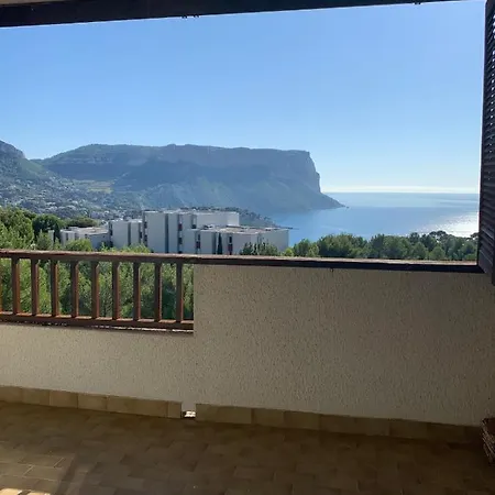 Renove Avec Vue Magique Apartment