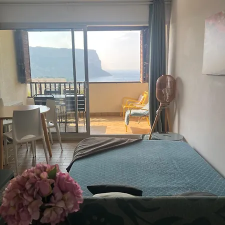 Apartman Renove Avec Vue Magique *